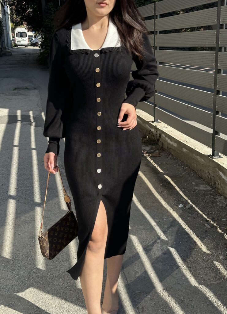 Fustan premium me kopsa dhe jake kontrasi