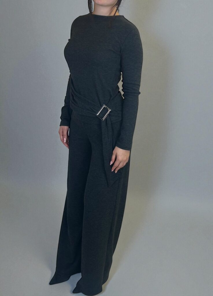 Set elegant me detaje rripi anesor